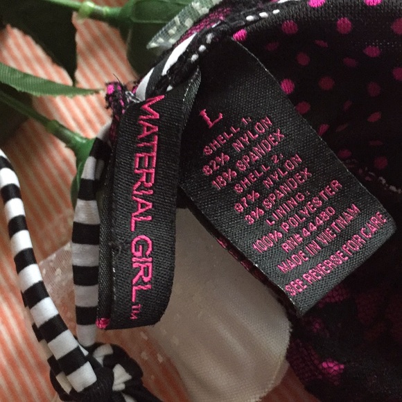 Material Girl one piece paddled swim suit bra Sz:L - Picture 8 of 8